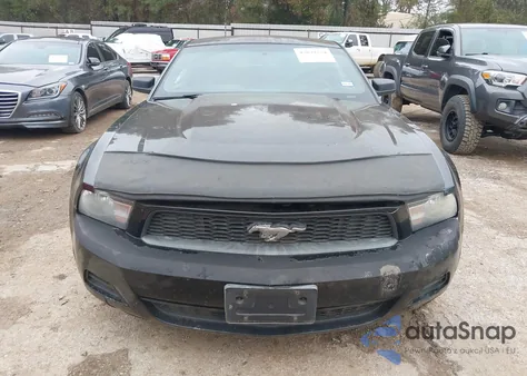 2011 Ford Mustang V6 Premium z USA, uszkodzony, nr VIN 1ZVBP8AM8B5161493